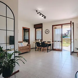  Apartment La Maison Italien